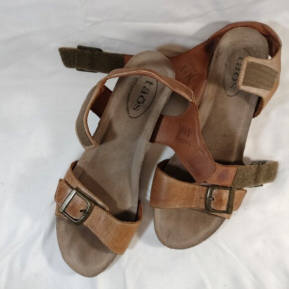 Taos Wedge Sandals; Distressed Leather w/ Adjustable Strap - Picture 7 of 9